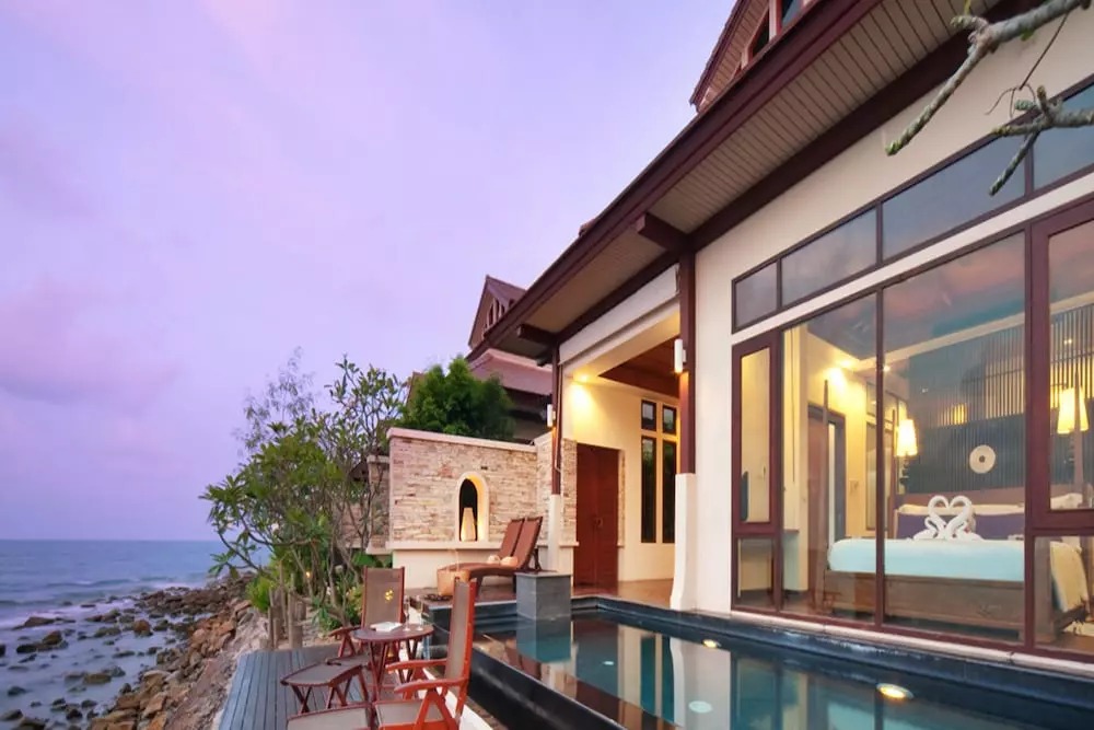 هتل د ویلاز وادووا